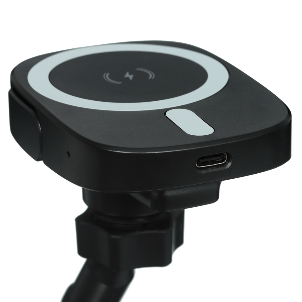 Автомобильный держатель Deppa Universal Qi MagSafe с беспроводной зарядкой (Black)