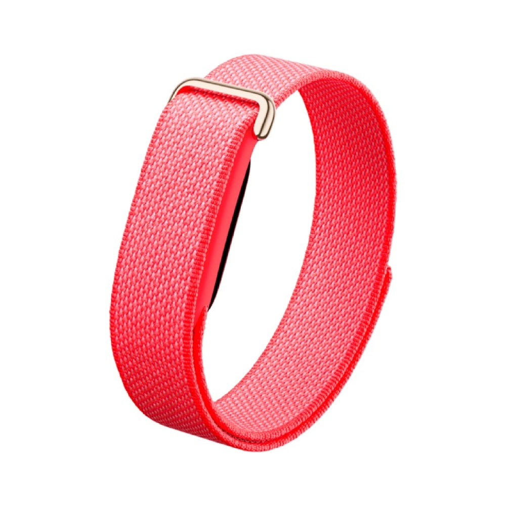Фитнес-браслет FitBit Berry
