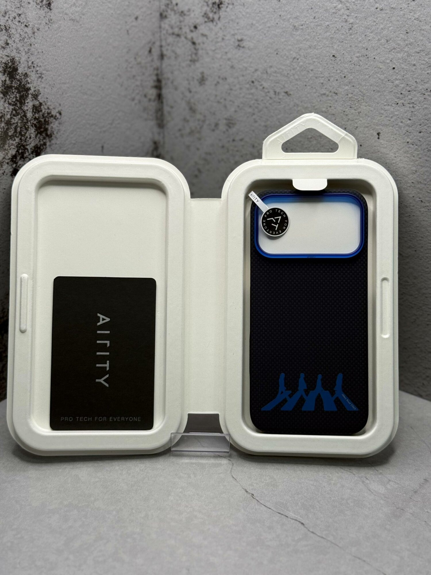 Чехол Airity Abbey Road 1969 iPhone 17 Pro Max / 18 Pro Max (Blue)