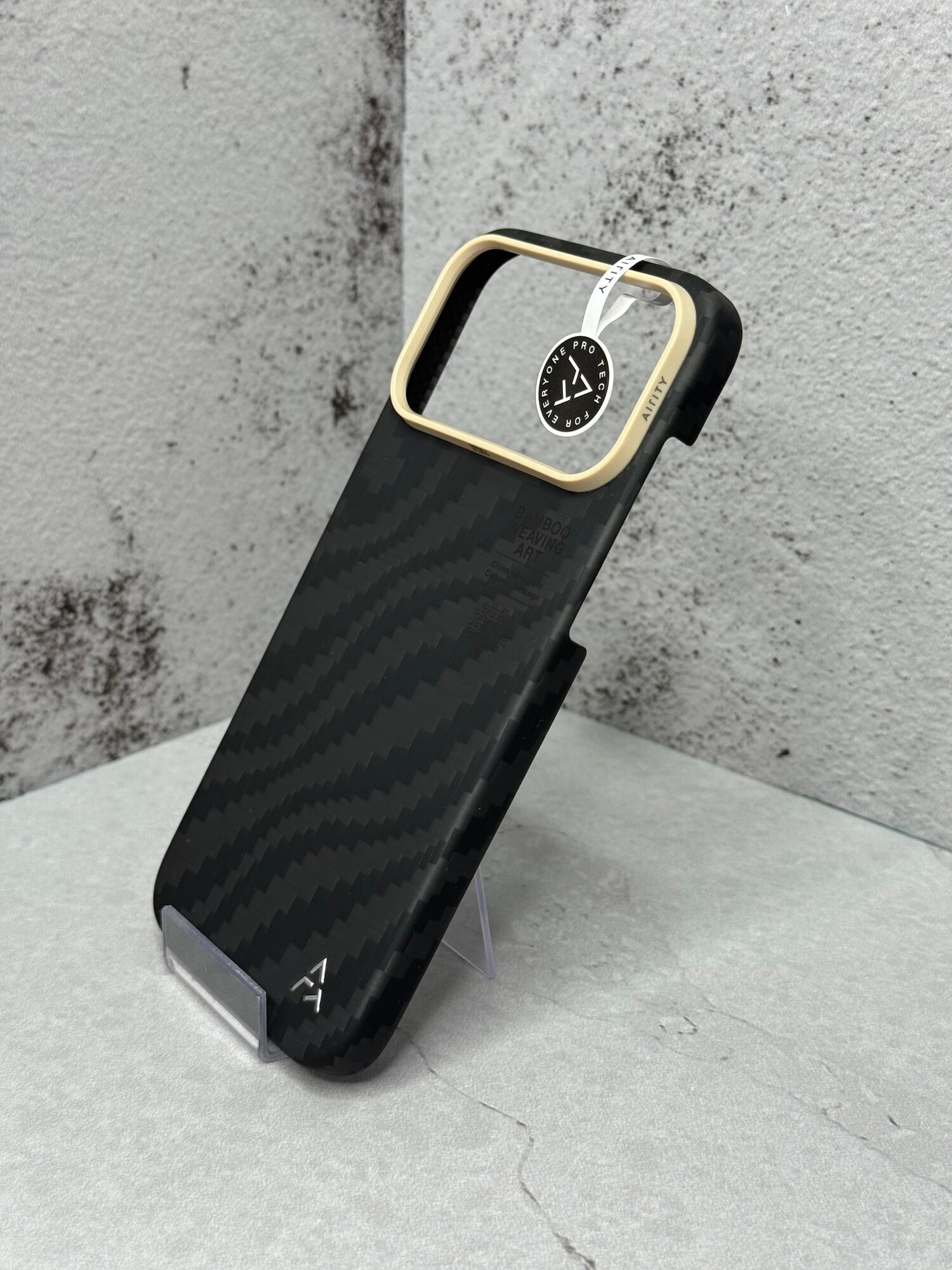 Чехол Airity Bamboo Shadow Orient с MagSafe для iPhone 17 Pro / 18 Pro, Fog Black